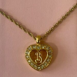 Excellent Condition Burberrys Gold-tone Heart Pendant Necklace